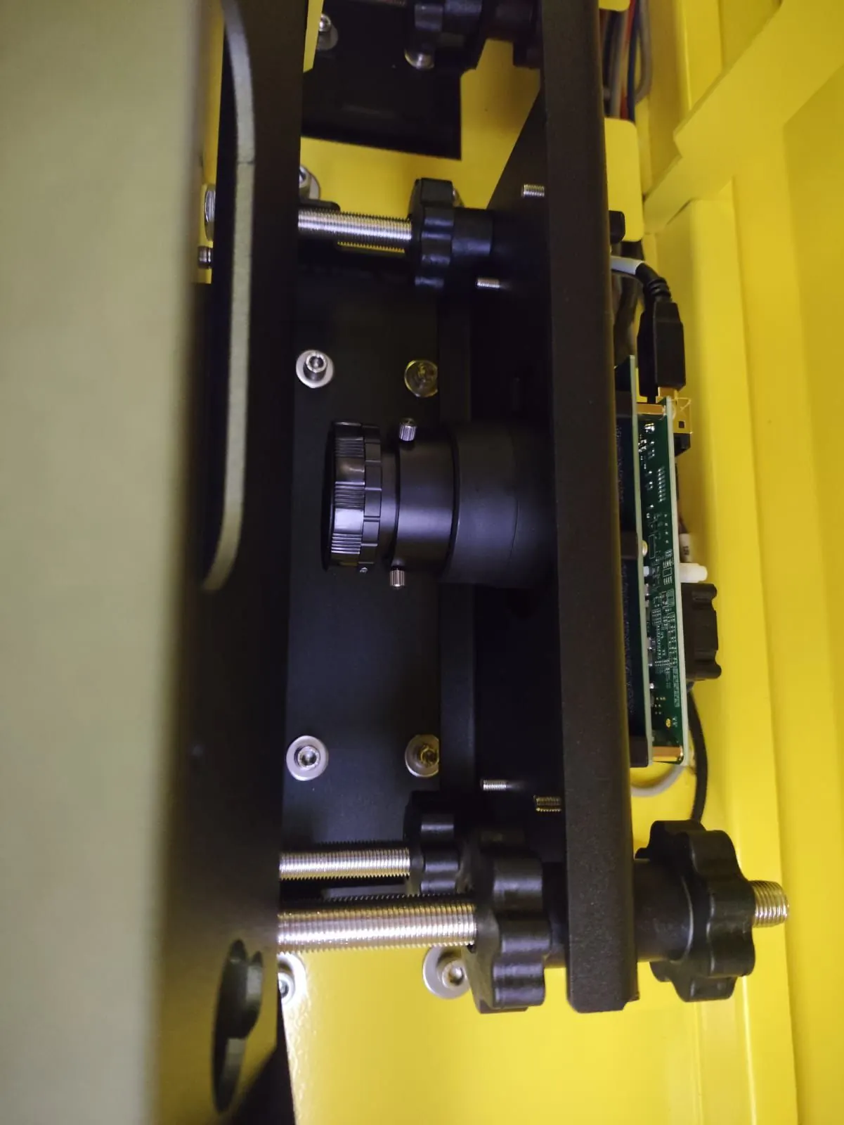 Detalhe das cmeras do equipamento